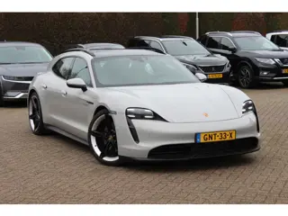 Porsche Taycan Sport Turismo 4S 93 kWh / SoH 91,9% / Panoramadak / 360Camera / Head-up / Accu Perfor