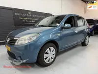 Dacia Sandero 1.6 Lauréate Nap/5DRS/APK 03-03-2027!