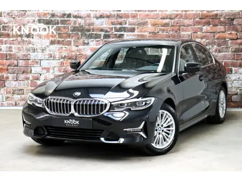 BMW 3-serie Sedan 318i High Executive Luxury Line Automaat / Live Cockpit Professional / Sportstoele