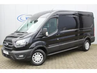 Ford Transit 350 2.0-130pk TDCI L3H2 Trend. Net ingereden, uit voorraad leverbaar ! Volautm. airco, 