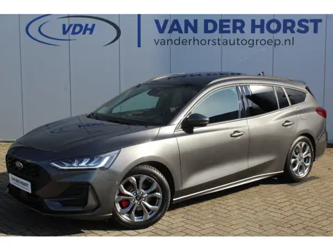 Ford FOCUS Wagon 1.0-125pk EcoBoost ST-Line X. Geweldig mooie, luxe en sportieve Focus wagon ! Slech
