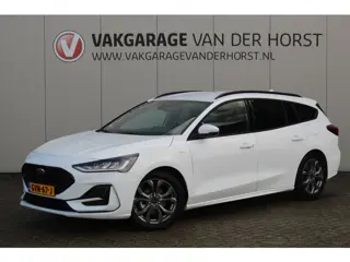 Ford FOCUS Wagon 1.0-125pk EcoBoost Mild-Hybrid ST-Line. In nieuwstaat ! Slechts 3.850km ! Autm. air