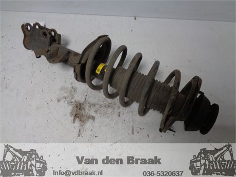 Hyundai i10 1.1 12V 2008-2013 Veerpoot links voor