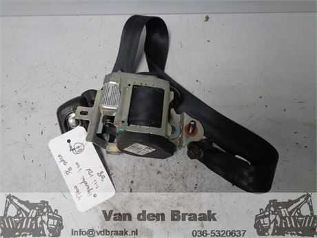 Hyundai i10 5 deurs 2008-2013 Gordelspanner rechts voor