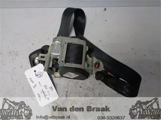 Hyundai i10 5 deurs 2008-2013 Gordelspanner rechts voor