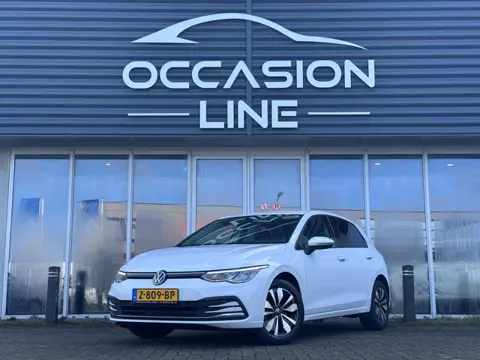 Volkswagen Golf 2.0 TDI | Carplay | Stoelvw | Dig Dash | Navi | BTW