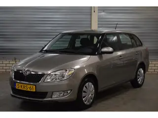 Skoda Fabia Combi 1.2 TSI Ambition + Airco|Cruise Control|Trekhaak|Dealer Onderhouden|