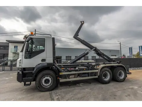 Iveco TRAKKER 410 - 121 499 KM (bj 2011)