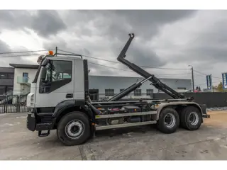 Iveco TRAKKER 410 - 121 499 KM (bj 2011)