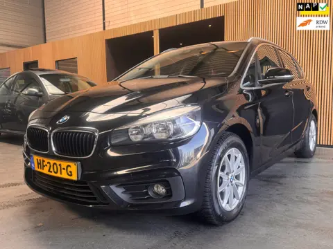 BMW 2-serie Active Tourer 218d Corporate Lease Essential Airco|Navi|Trekhaak|NAP