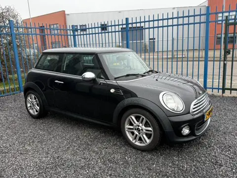Mini Mini 1.6 One Holland Street CLIMA!NAVI!APK!NETJES!KOOPJE!