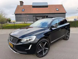 Volvo XC60 2.0 T5 FWD SUMMUM PANORAMADAK LEER NAVI CAMERA
