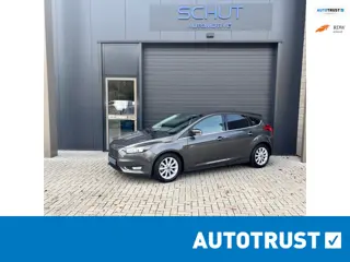 Ford Focus 125pk Titanium CAMERA | CARPLAY | PARK ASSIST | STUURVERWARMING | CLIMA | BLIS | LANE ASS