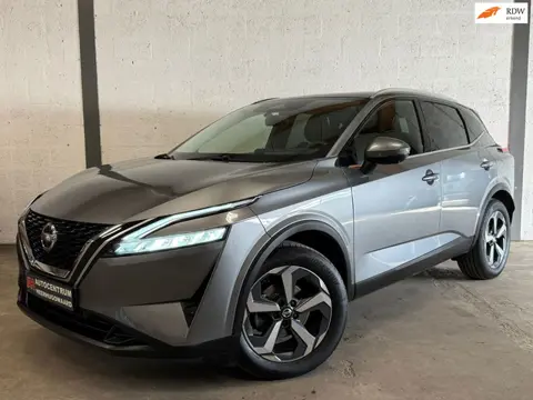 Nissan Qashqai 1.3 MHEV Xtronic N-Connecta Pano|360 Camera|Navi|Carplay|Dealer Onderhouden !!