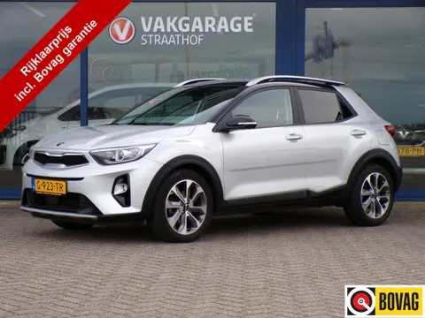 Kia Stonic 1.0 T-GDi DynamicLine Automaat, Trekhaak / Carplay + Android Auto / Camera / 17' Sportvel
