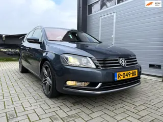Volkswagen Passat Variant 3.6 VR6 FSI 4Motion - Navigatie - Lederen Bekleding - ACC (Adaptieve Cruis