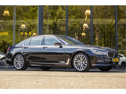 BMW 7 Serie 740d xDrive High Executive (bj 2016, automaat)