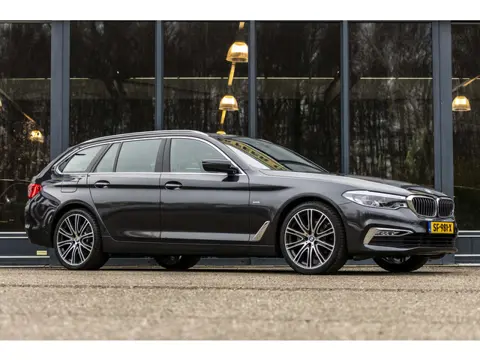 BMW 5 Serie Touring 520i High Executive (bj 2018)