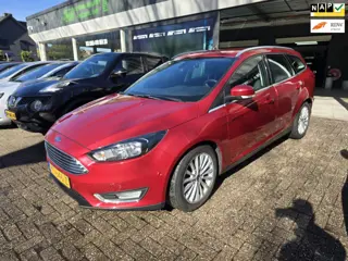 Ford Focus Wagon 1.0 Titanium | 2E EIGENAAR | 12MND GARANTIE | NAVI | PDC | LMV | TREKHAAK |