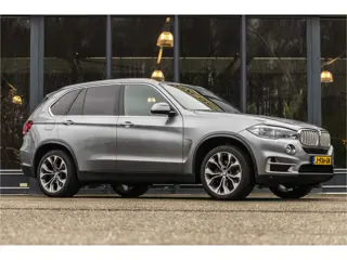 BMW X5 xDrive40e iPerformance High Executive (bj 2016)