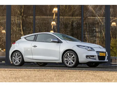 Renault Mégane Coupe 1.2 TCe GT-Line (bj 2012)