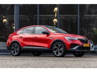 Renault Arkana 1.6 E-Tech hybrid 145 E-Tech engineered