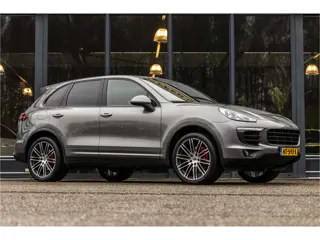 Porsche Cayenne 3.0 S E-Hybrid (bj 2015, automaat)