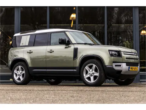 Land Rover Defender Hard Top 3.0 D250 110 MHEV SE EX.BTW