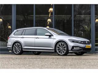 Volkswagen Passat Variant 2.0 TSI R-Line Business + panoramadak