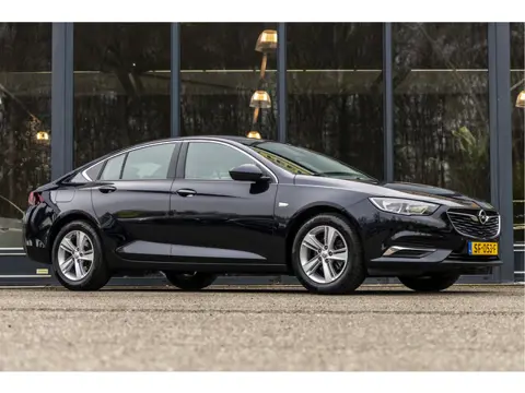 Opel Insignia Grand Sport 1.5 Turbo Business Executive