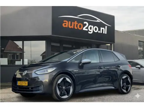 Volkswagen ID.3 First Max 58 kWh PANODAK NAVI CAMERA APPLE-CARPLAY LED LMV-20INCHE PDC