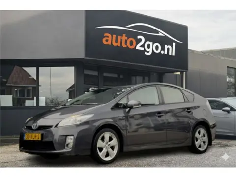 Toyota Prius 1.8 ASPIRATION AUT NAVI AIRCO HEAD-UPP LED LMV PDC
