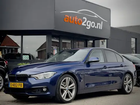 BMW 3-serie 330e AUT8 M-SPORT HIGH EXECUTIVE LEDER NAVI SPORT-INT AIRCO LED LMV PDC