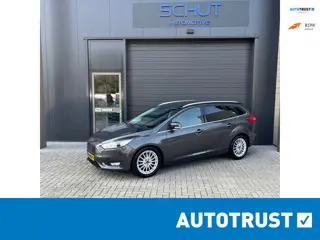 Ford Focus Wagon 125pk Titanium XENON | CARPLAY | SYNC 3 | NAVI | STOELVERWARMING | STUURVERW | PARK