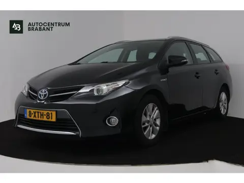 Toyota Auris 1.8 Hybrid Aspiration (ACHTERUITRIJCAMERA, NAVIGATIE, AUTOMAAT)