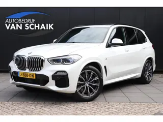 BMW X5 xDrive40i High Exe. M SPORT | PANO-DAK | LEER | APPLE CARPLAY | TREKHAAK