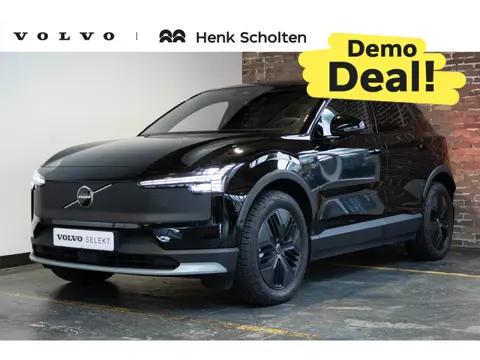 Volvo EX30 Cross Country Twin Motor Performance Ultra 69 kWh | Demo Deal | 360º Parkeercamera | Pano