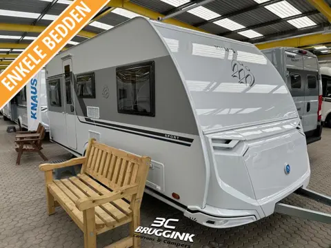 Knaus Sport 460 EU - ENKELE BEDDEN-  1.500KG
