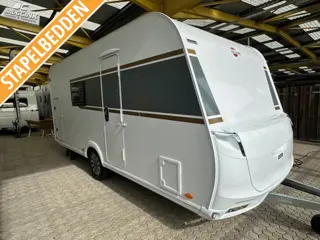 Bürstner B66 480 TK STAPELBED  1600 KG