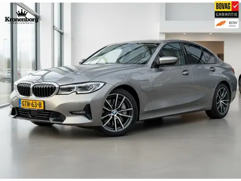 BMW 3-serie 330e xDrive M Sport| PANO| LEDER| Trekhaak