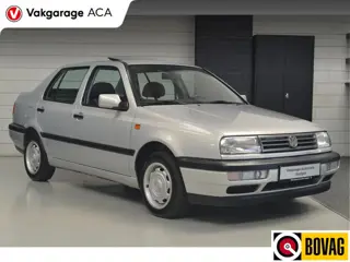 Volkswagen Vento 1.8 GL // 46.000 km // LEDER // OPEN DAK // COLLECTERS ITEM //