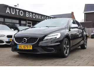 Volvo V40 2.0 D3 SPORT | R-DESIGN | AUTOMAAT | NAVI | TREKHAAK