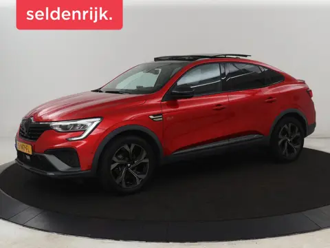 Renault Arkana 1.6 E-Tech hybrid 145 E-Tech engineered |  Panoramadak | Stoelverwarming | Trekhaak |