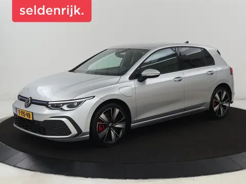 Volkswagen Golf 1.4 eHybrid GTE | SOH 93% | Stoelverwarming | Trekhaak | Carplay | Adaptive cruise |