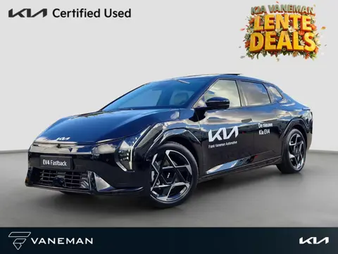 Kia EV4 Fastback GT-PlusLine 81.4 kWh | Dodehoekcamera | Stoelventilatie | Pano | 360 Camera | HUD |