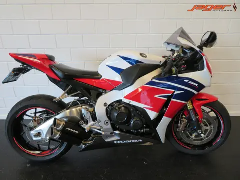 Honda CBR 1000 RR SP HRC FIREBLADE TOP! (bj 2014)