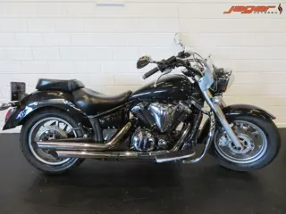 Yamaha XVS 1300 A MIDNIGHT STAR ZEER FRAAI (bj 2007)