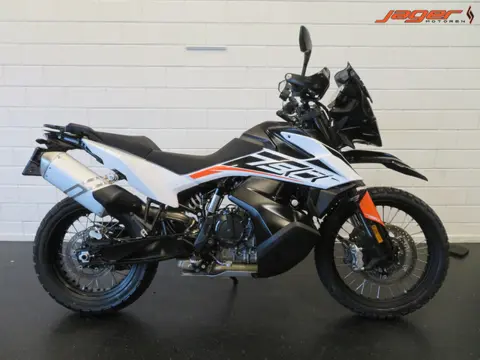 KTM 790 ADVENTURE NIEUWSTAAT!! HISTORIE (bj 2020)