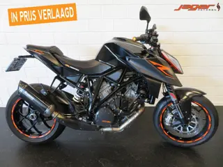 KTM SUPER DUKE 1290 SUPERDUKE PERFECT! (bj 2017)