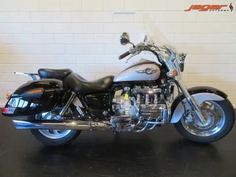 Honda GL 1500 F6C FLAT SIX VALKYRIE!! 6CI (bj 2000)